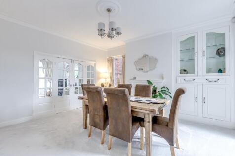 Siting/Dining Room