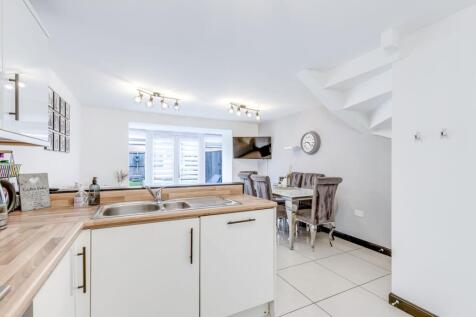 Kitchen diner / family room