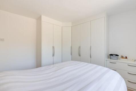 Bed 1