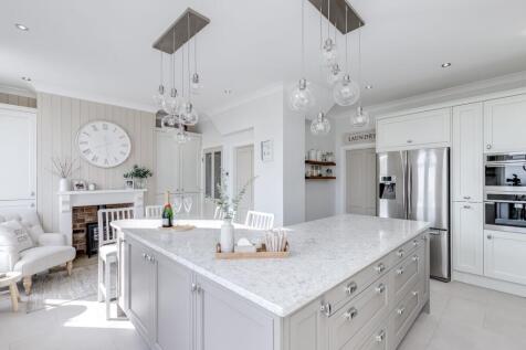 Kitching/Dining Room