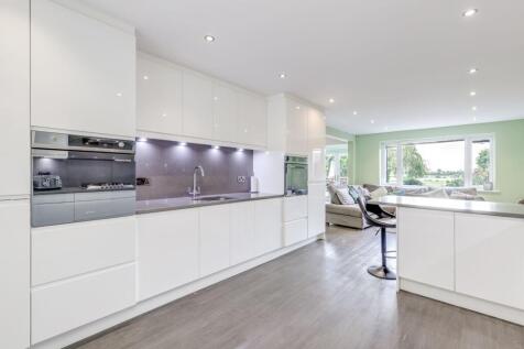 Kitchen/Breakfast/Family Room