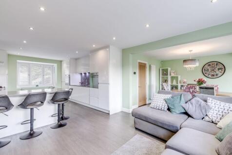 Kitchen/Breakfast/Family Room