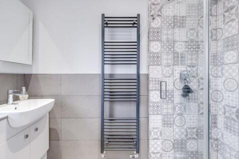 Ensuite bathroom