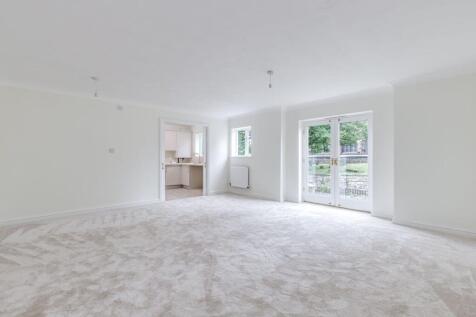 Sitting/Dining Room