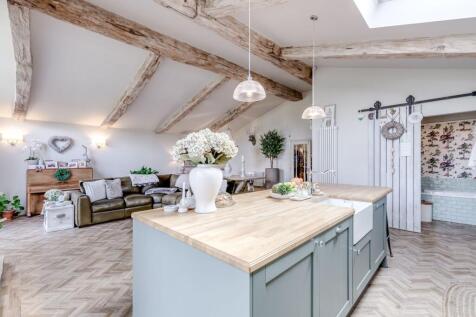 Lounge / Diner / Kitchen