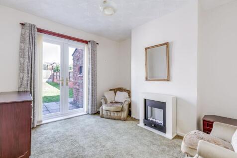 Sitting/Dining Room