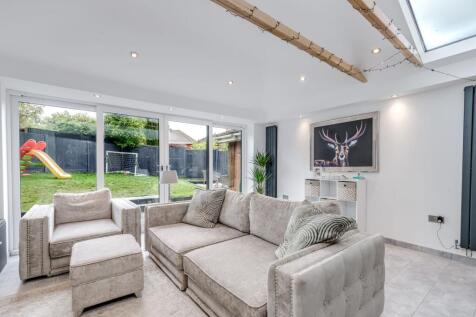 Dining/Family Room