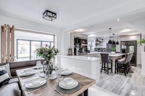 Sitting/Dining Room