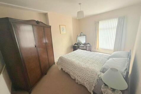 Bedroom.jpg