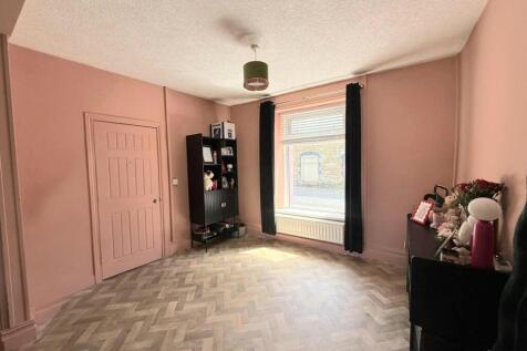 dining room.jpg