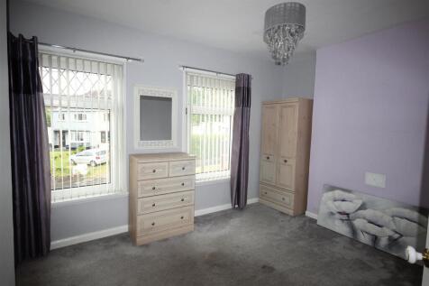 Front Bedroom 6.jpg