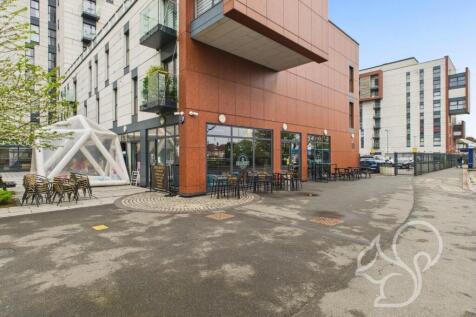 CAM05287G0-PR0025-STILL020.jpg