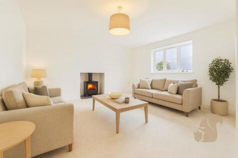 Lounge - Plot 4 The Maypoles .jpg