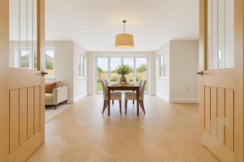 Plot 5 The Maypoles - Dining Rear View .jpg