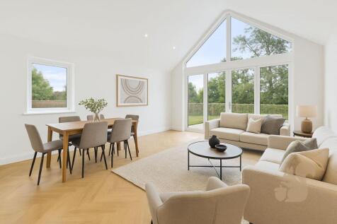 Moulsham Green - Plot 3 - Lounge Area.jpg