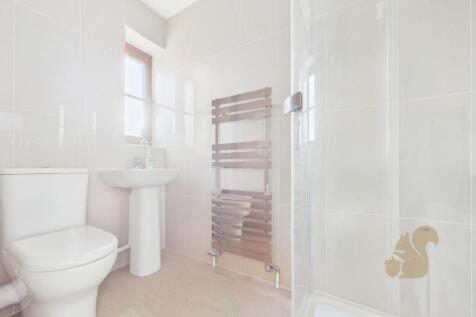 CAM01814G0-PR0040-STILL003 2.jpg