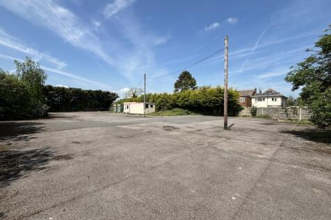 Glenhaven Yard