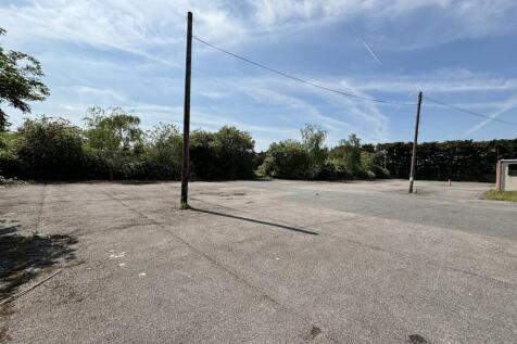 Glenhaven Yard