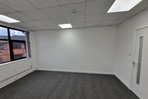 270 sq ft suite