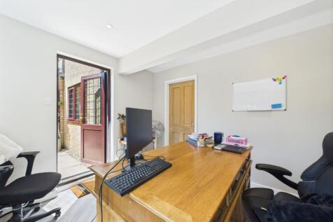 Property Image 31