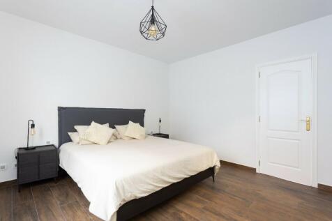Double Bedroom 2