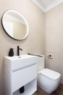 Bathroom 4 