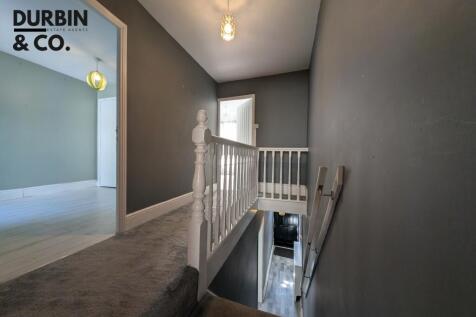 STAIRS/LANDING