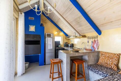 Kitchen &amp; Fireplace