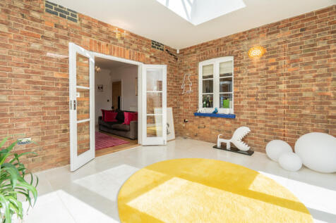 Property Image 16