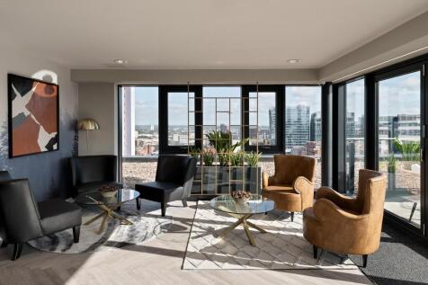 Sky Lounge