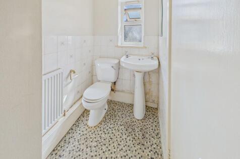 Annexe En Suite Shower Room