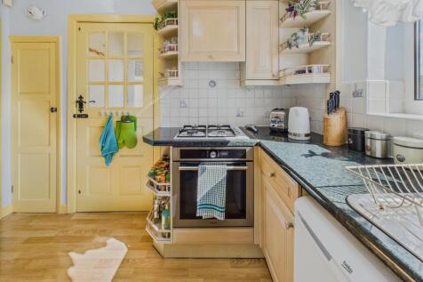 Kitchen Diner Cooking Area