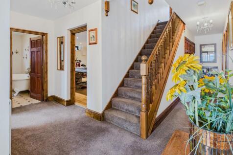 Lower Landing and Hallway