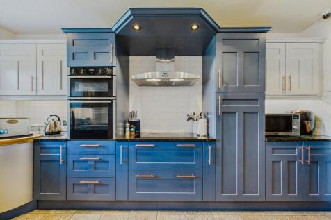 Kitchen Diner - Cooking Area