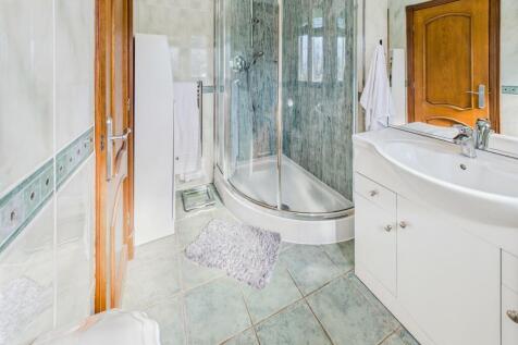 Principal Suite - Bathroom