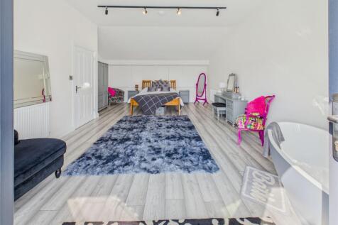 Annexe Main Suite