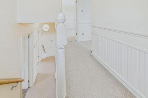 Dormer Landing
