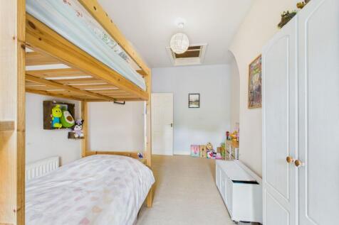 Rear Bedroom