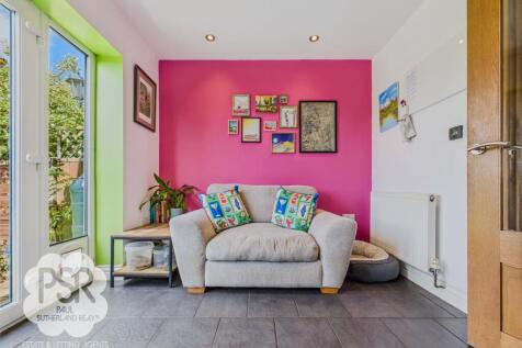 Snug Seating Area