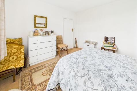 Front Bedroom