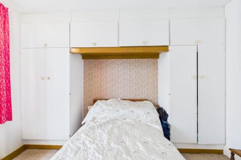 Rear Bedroom