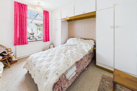 Rear Bedroom