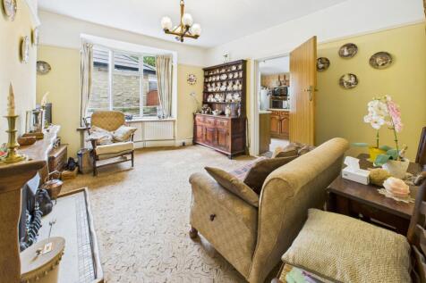 Rear Lounge / Dining Room