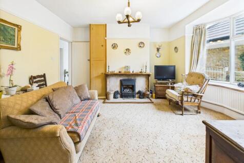 Rear Lounge / Dining Room