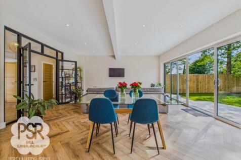 Family Dining Area
