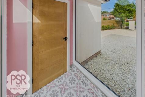 Stunning Portrait-Glazed Porchway