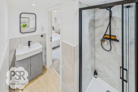 Bedroom Two En-Suite