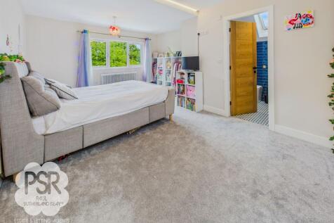 Principal Suite Bedroom