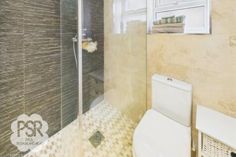 Ground Floor Wet-Room
