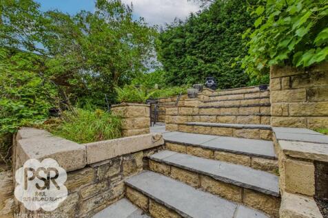 Rear Garden - Steps